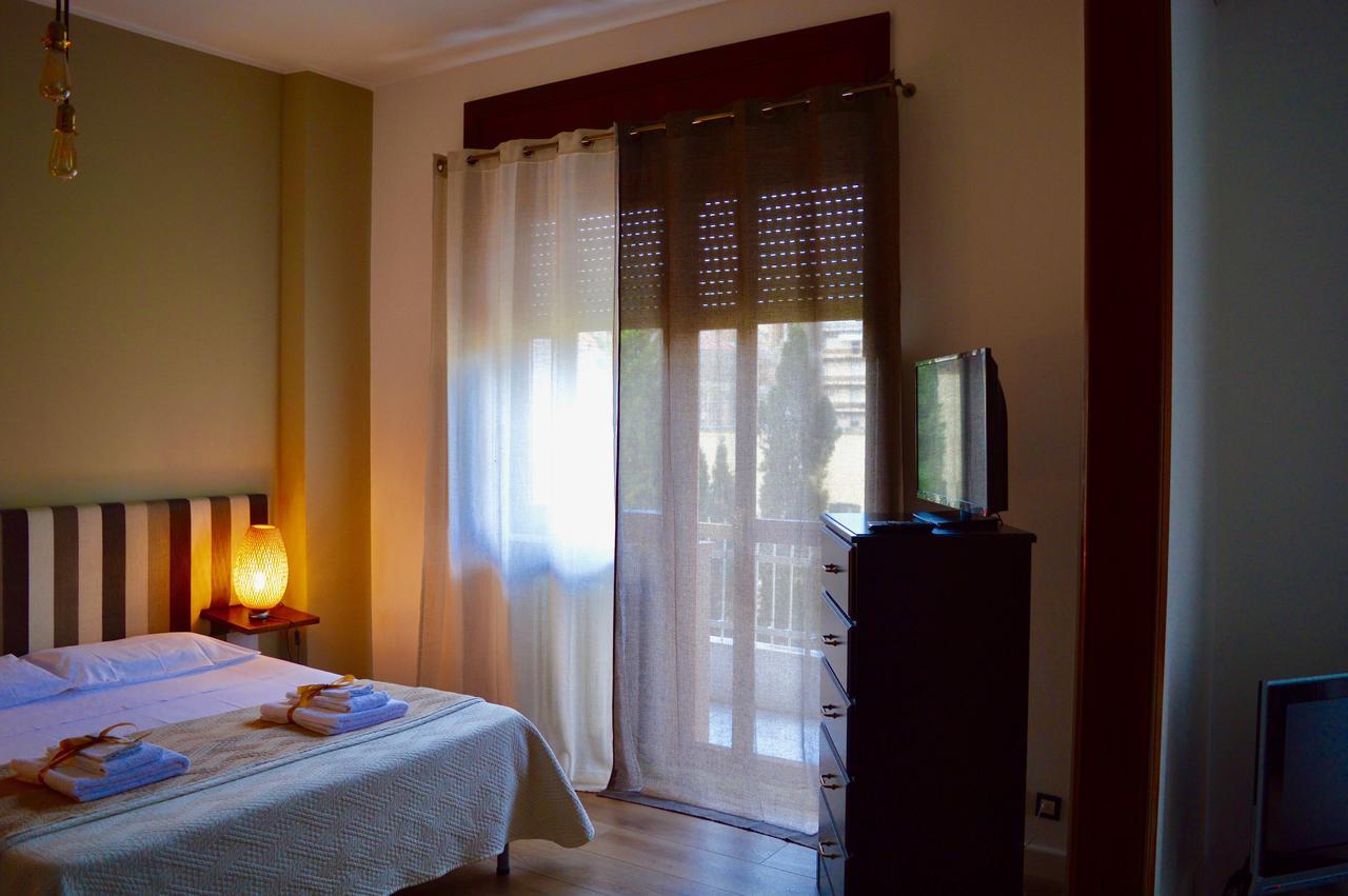 Casa Battisti - Suite Acquarello レッチェ エクステリア 写真